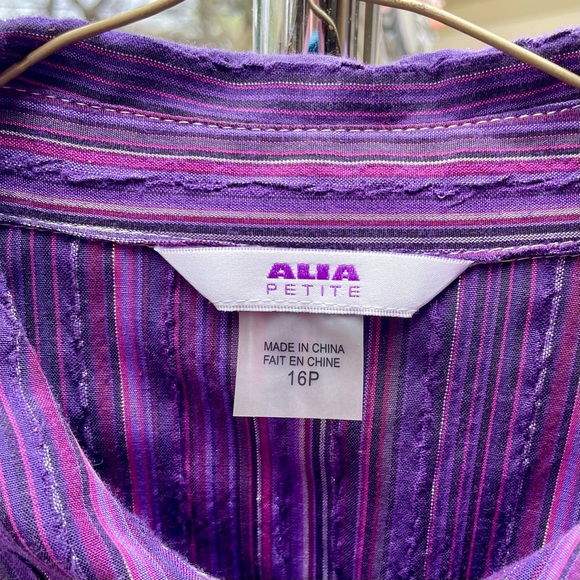 Petite Alia Blouse - Picture 2 of 4